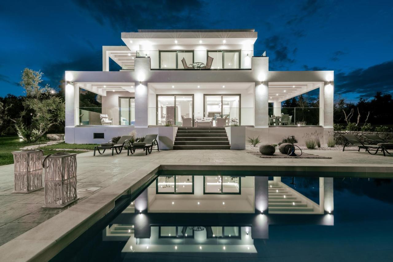 Valentino Luxury Villa Планос Екстер'єр фото